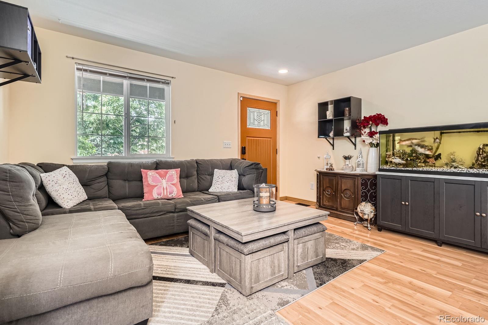 MLS Image #6 for 676  hedgerow way,brighton, Colorado