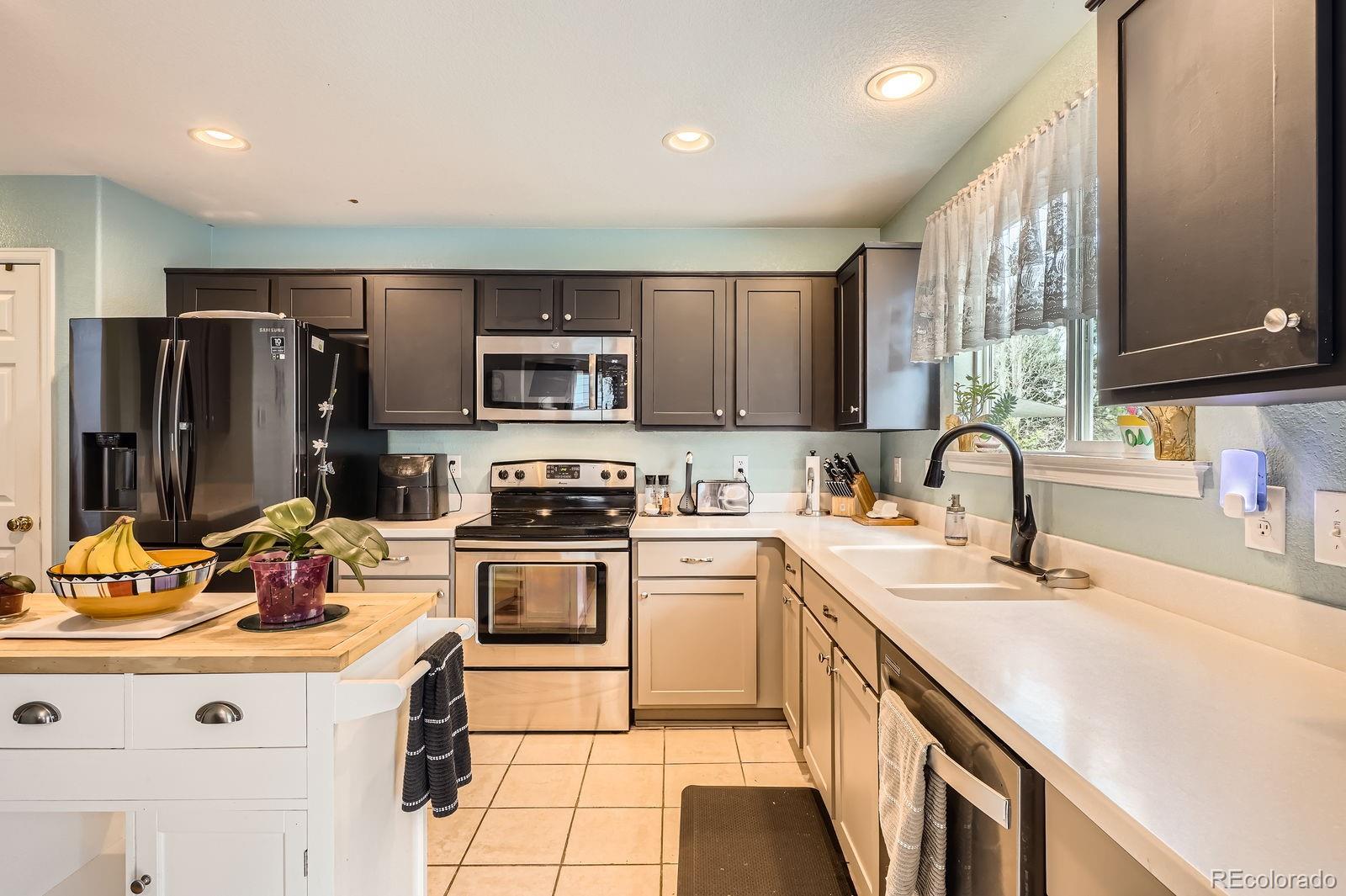 MLS Image #9 for 676  hedgerow way,brighton, Colorado