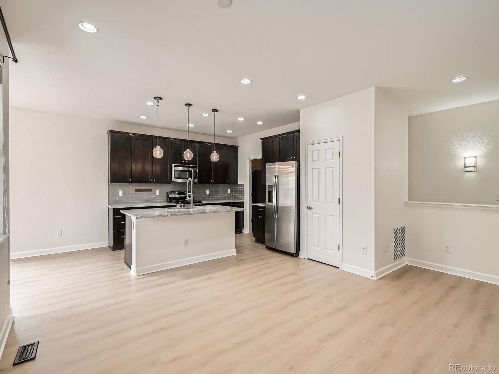 MLS Image #9 for 625  kendall way,lakewood, Colorado