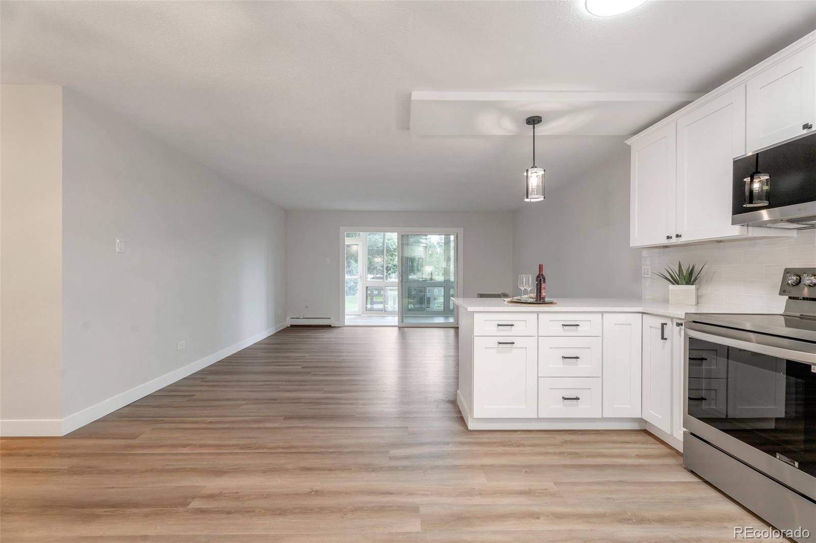 MLS Image #3 for 625 s alton way,denver, Colorado