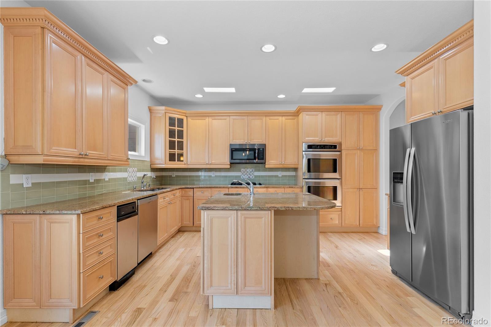 MLS Image #14 for 1172 s steele street,denver, Colorado