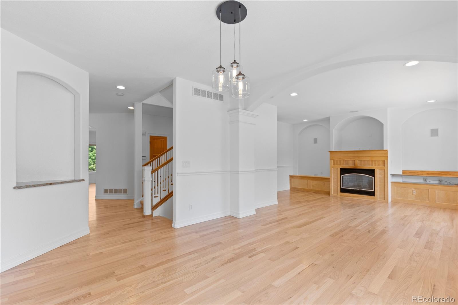 MLS Image #16 for 1172 s steele street,denver, Colorado