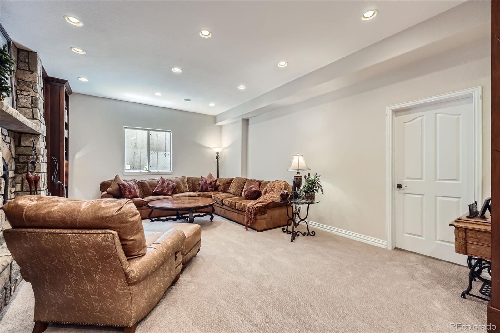MLS Image #33 for 7452 s utica street,littleton, Colorado