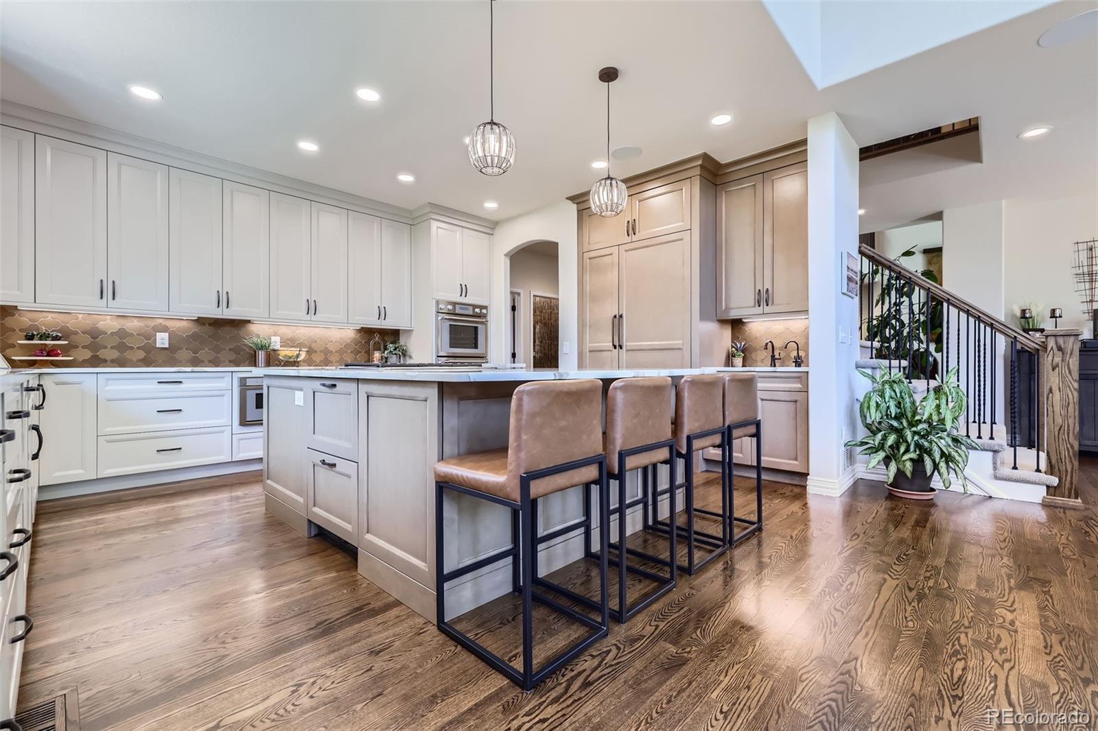 MLS Image #8 for 7452 s utica street,littleton, Colorado