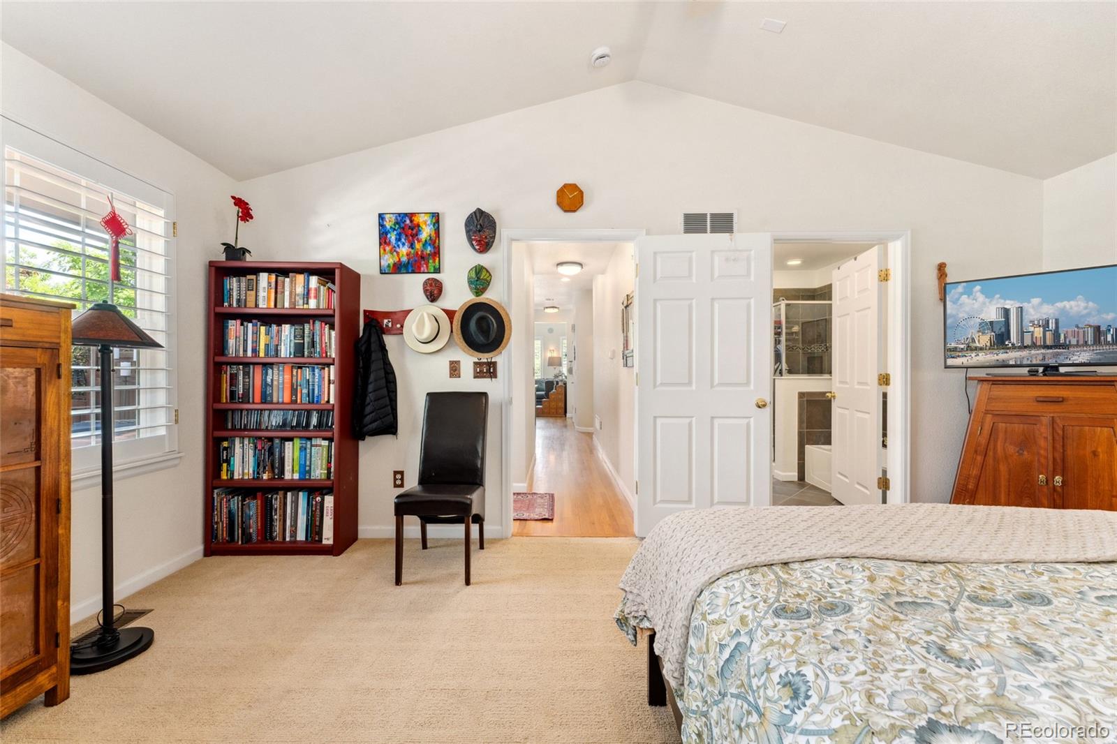 MLS Image #14 for 8189 e 29th avenue,denver, Colorado