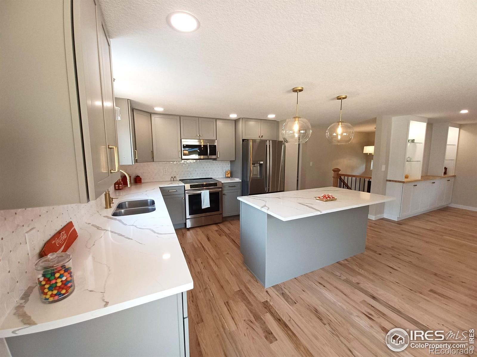 MLS Image #16 for 1843  spruce avenue,longmont, Colorado