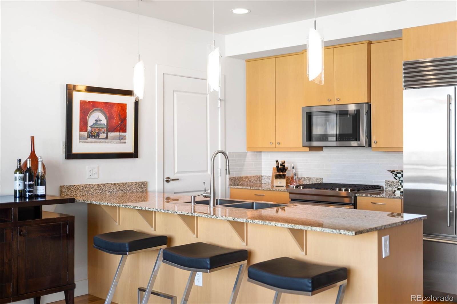 MLS Image #14 for 2001  lincoln street,denver, Colorado