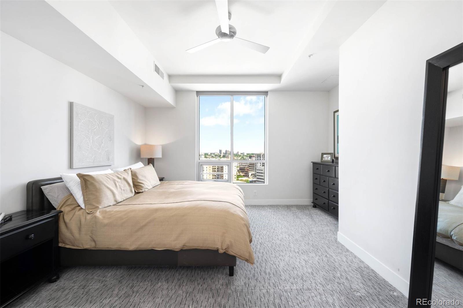 MLS Image #21 for 2001  lincoln street,denver, Colorado
