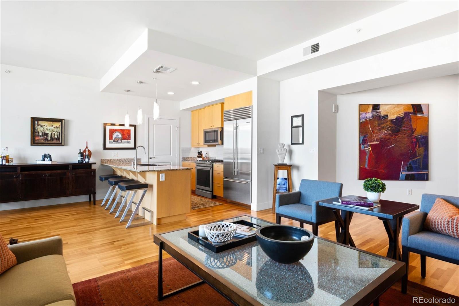MLS Image #5 for 2001  lincoln street,denver, Colorado
