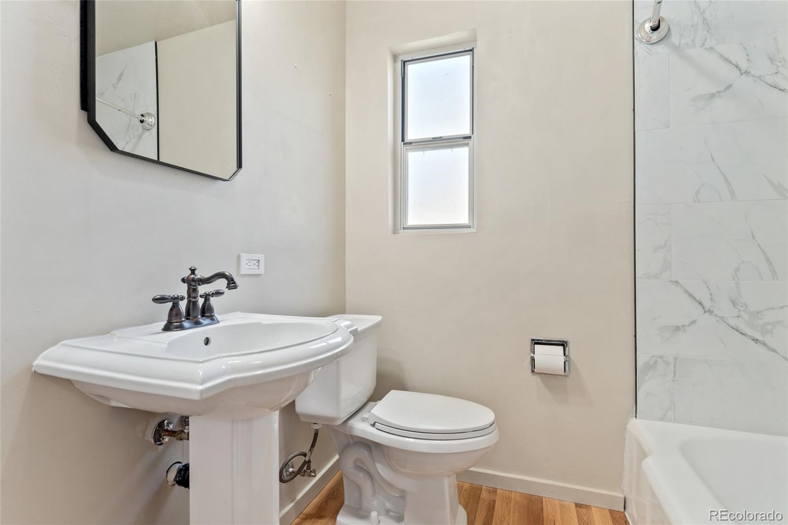 MLS Image #15 for 521  harrison street,denver, Colorado