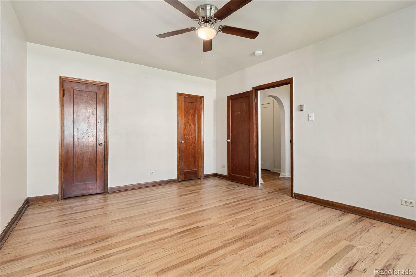 MLS Image #17 for 521  harrison street,denver, Colorado