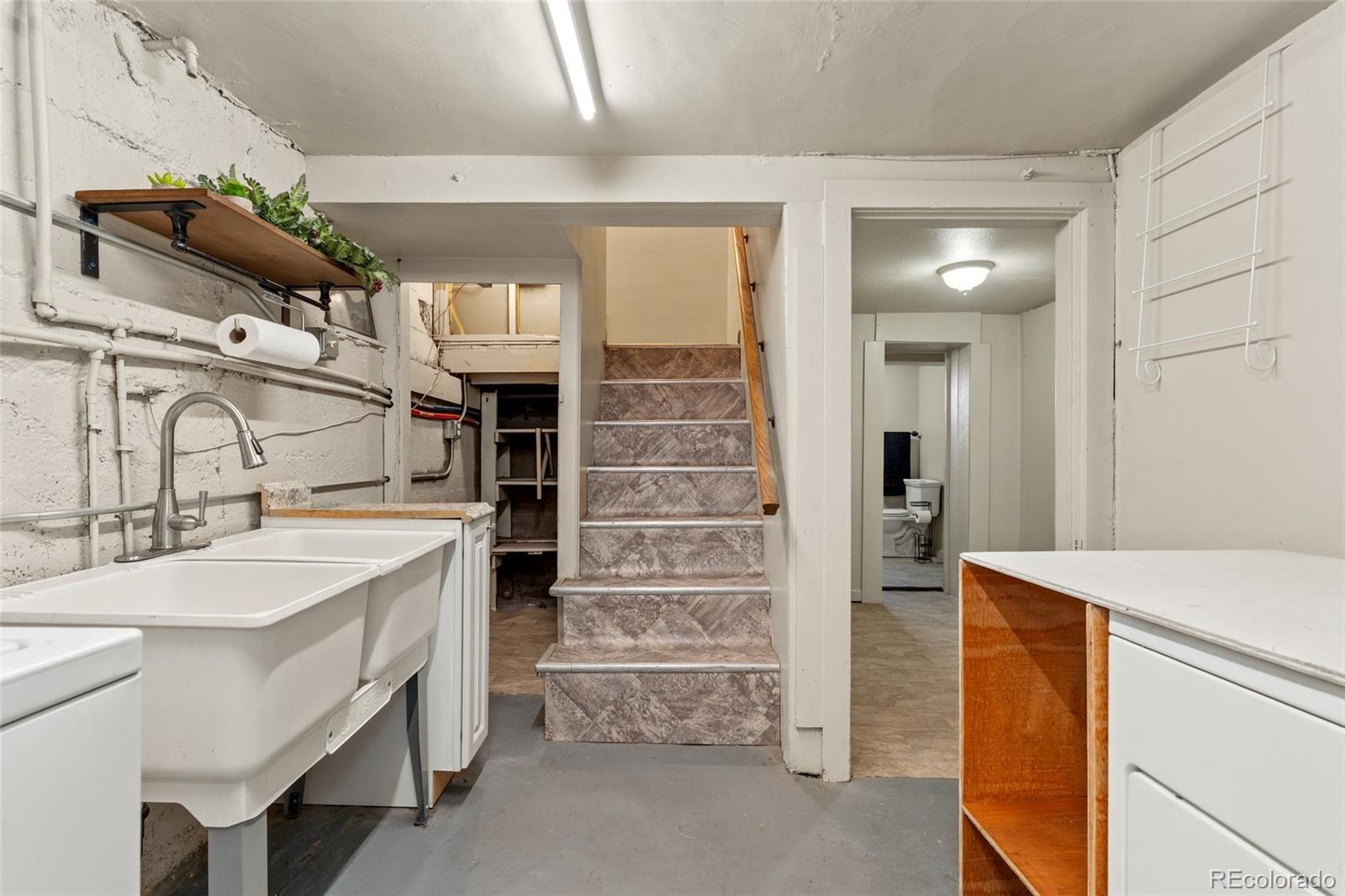 MLS Image #21 for 521  harrison street,denver, Colorado
