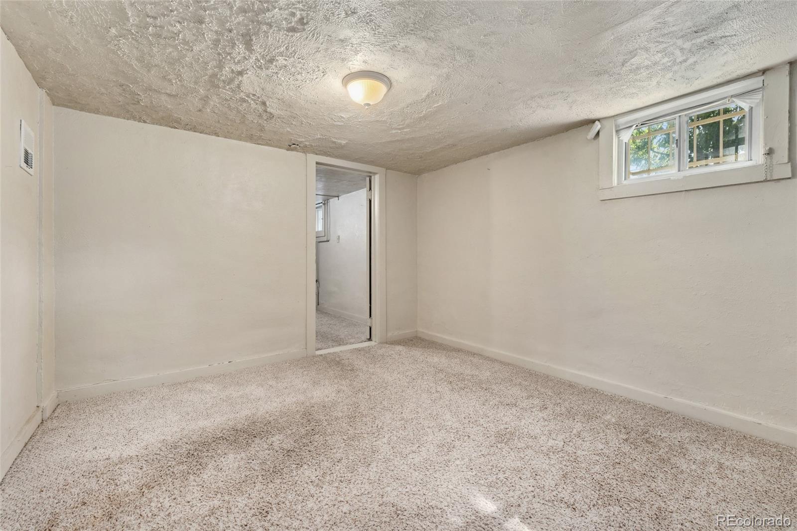 MLS Image #24 for 521  harrison street,denver, Colorado