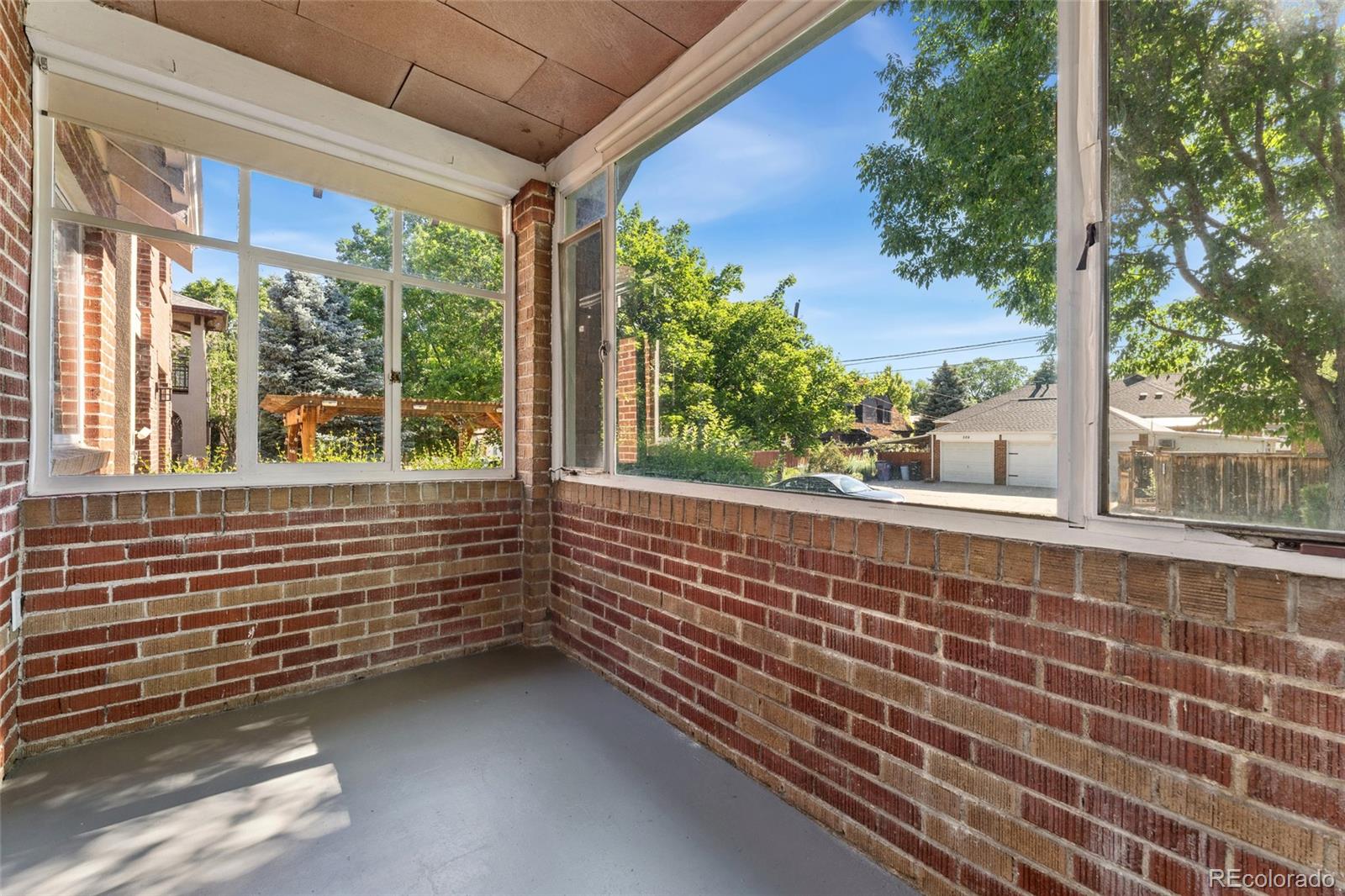 MLS Image #3 for 521  harrison street,denver, Colorado