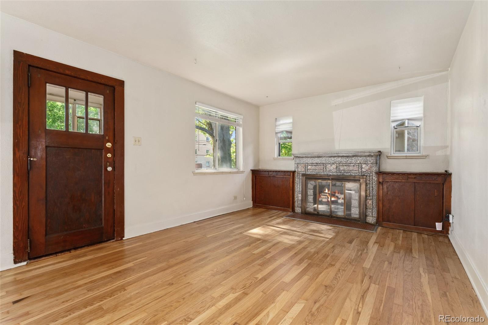 MLS Image #8 for 521  harrison street,denver, Colorado