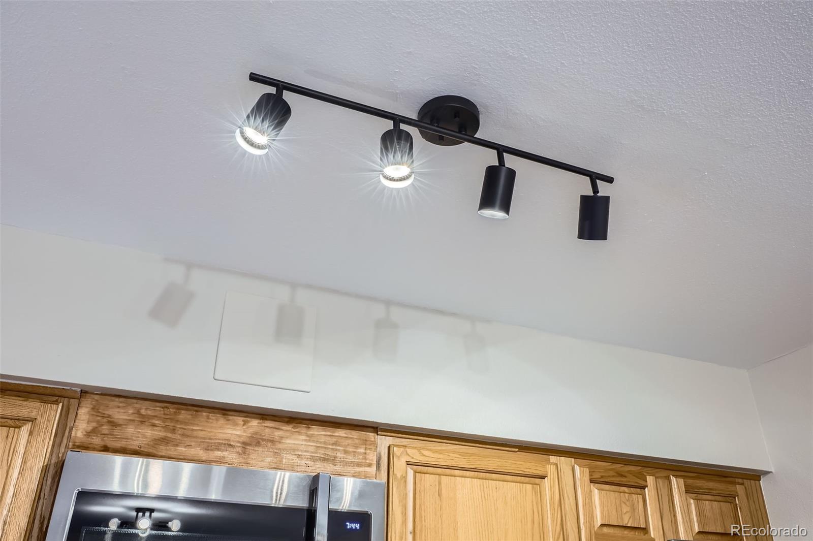 MLS Image #24 for 5511 s lowell boulevard,littleton, Colorado