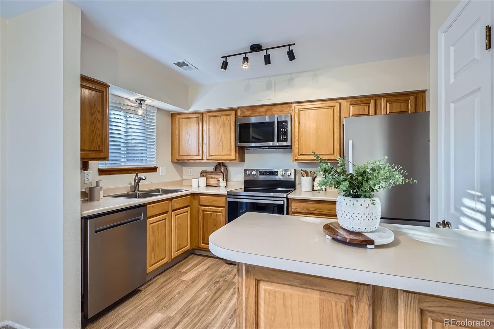 MLS Image #8 for 5511 s lowell boulevard,littleton, Colorado