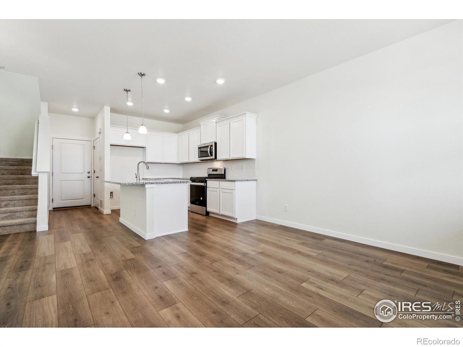MLS Image #3 for 18712 e 99th avenue,commerce city, Colorado