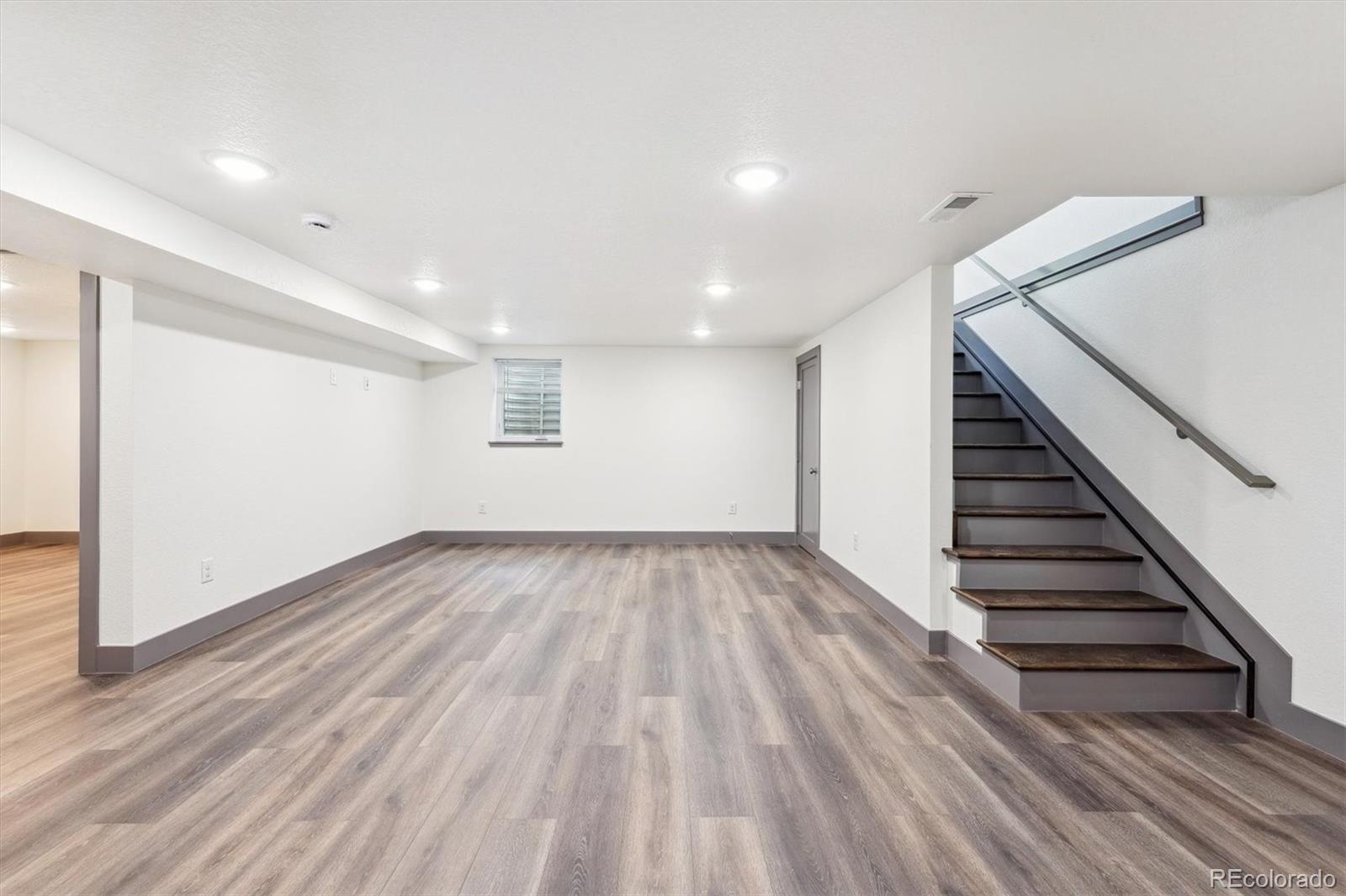 MLS Image #13 for 1112-1112 1/2  krameria street,denver, Colorado
