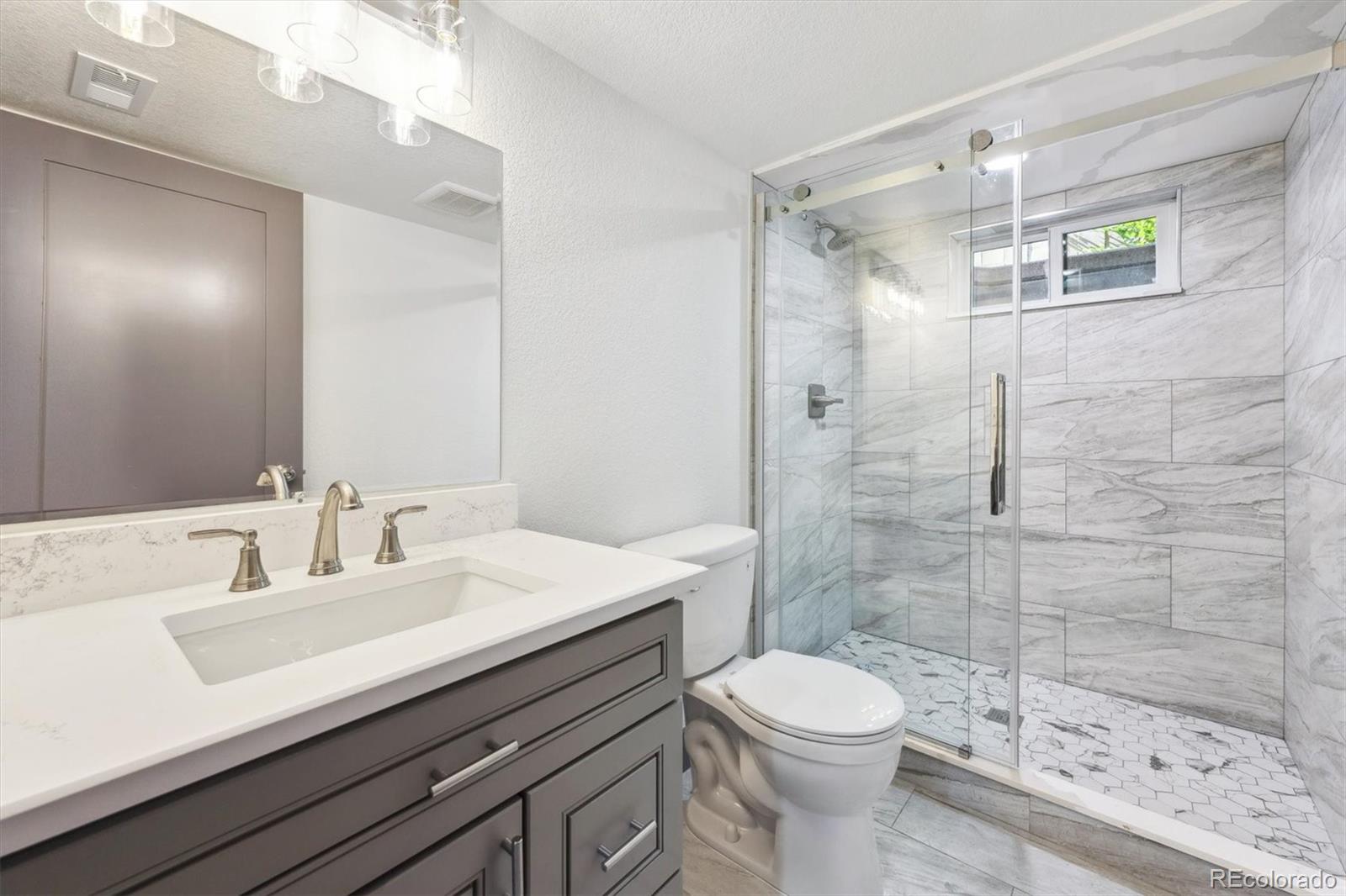 MLS Image #19 for 1112-1112 1/2  krameria street,denver, Colorado