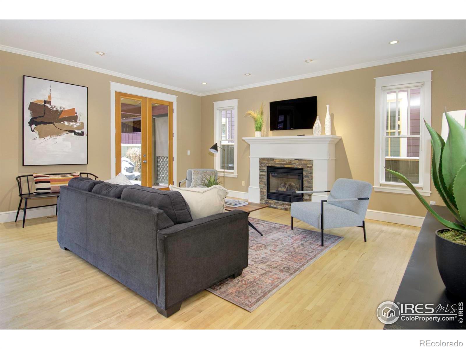 MLS Image #5 for 832  neon forest circle,longmont, Colorado