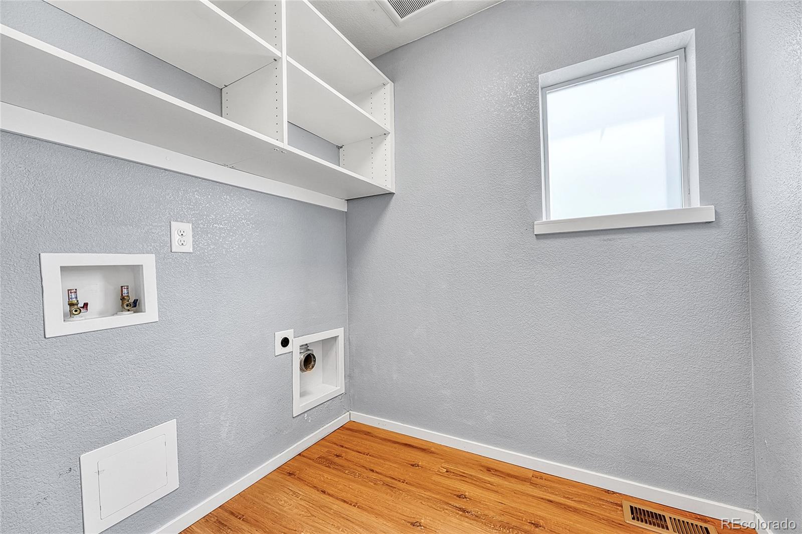 MLS Image #23 for 1903 w 66th avenue,denver, Colorado