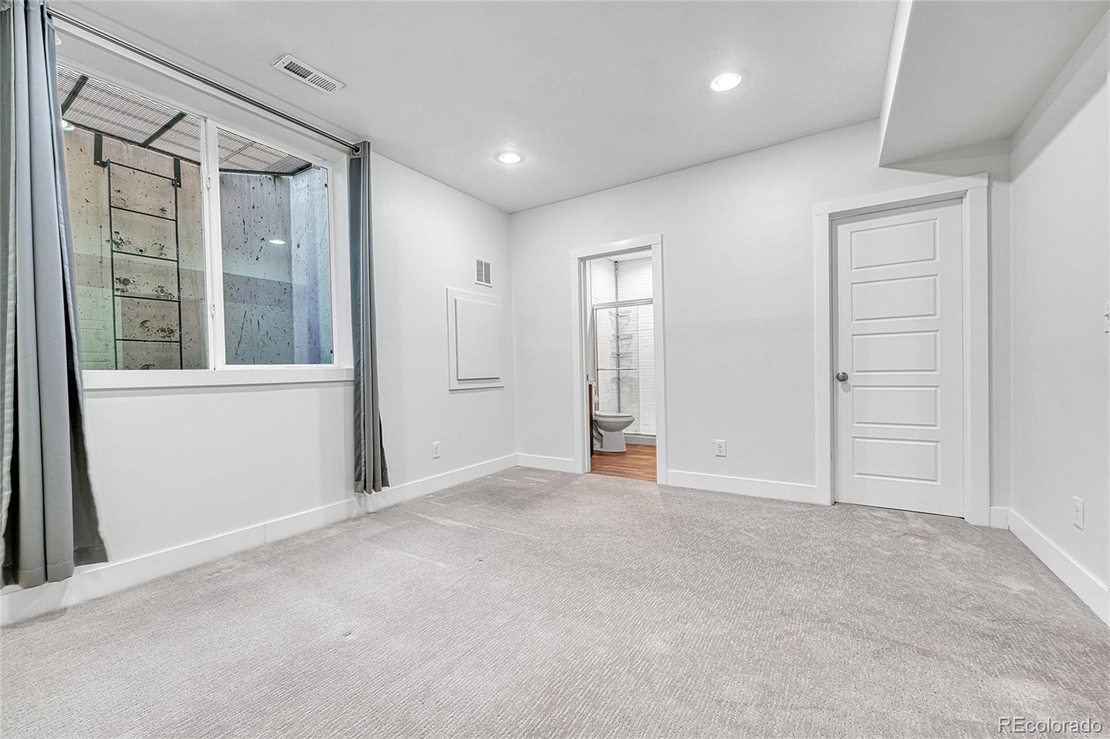 MLS Image #25 for 1903 w 66th avenue,denver, Colorado