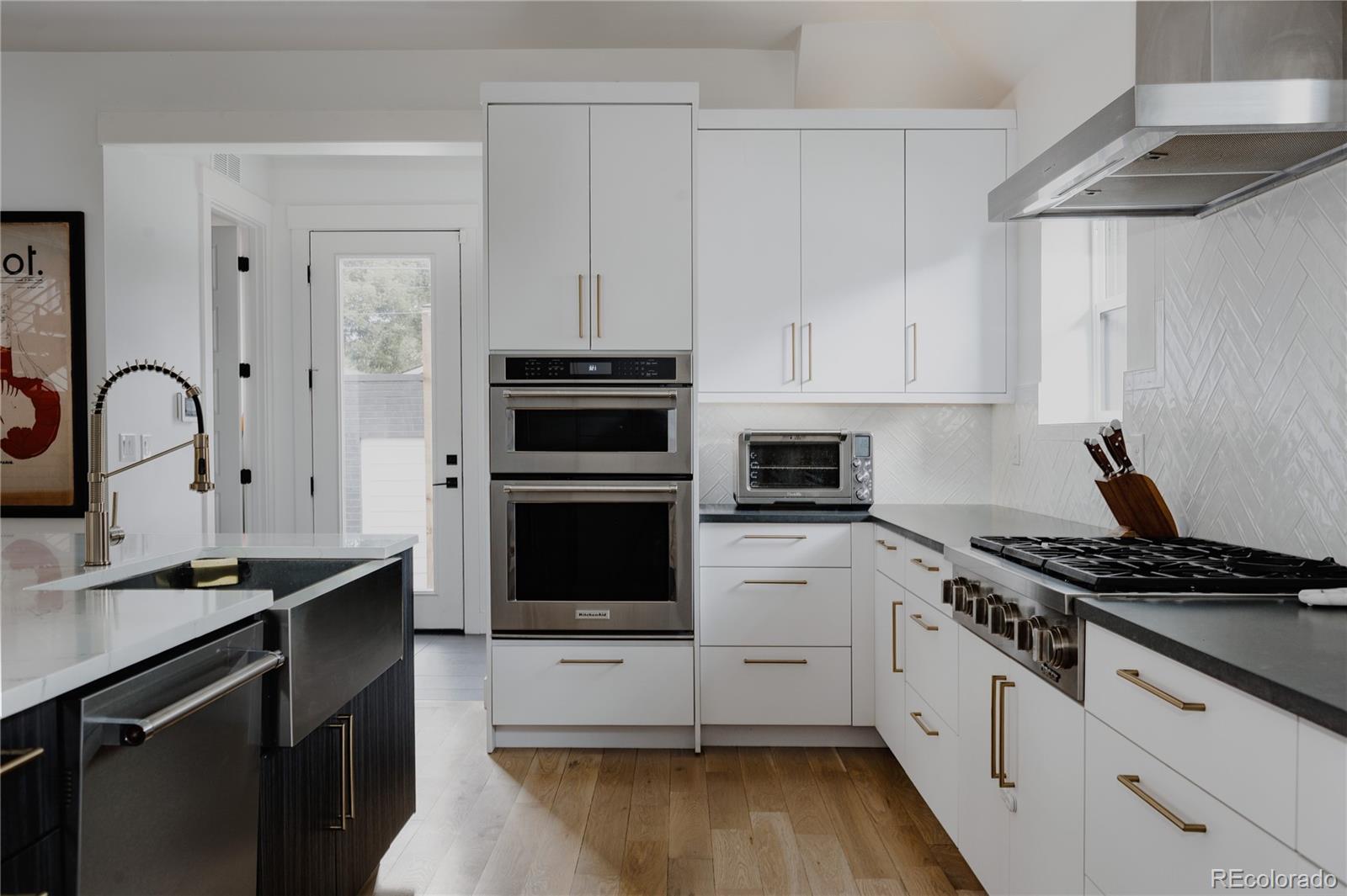 MLS Image #7 for 2645  eudora street,denver, Colorado