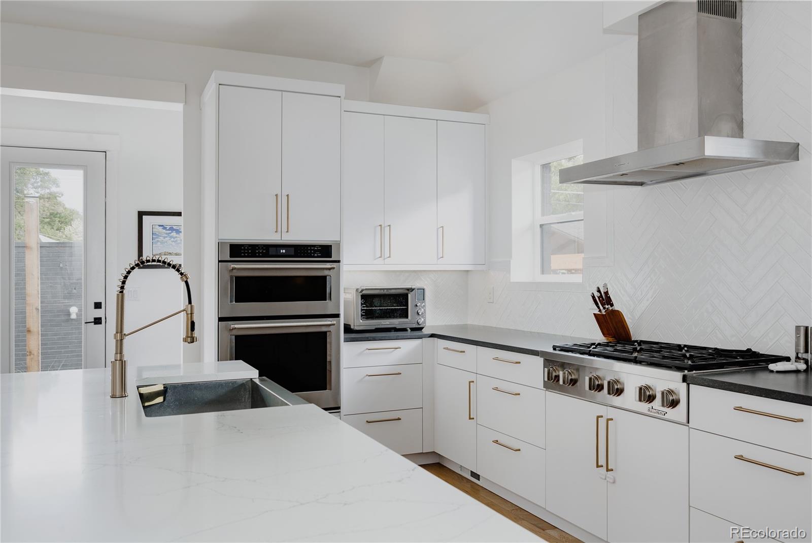 MLS Image #8 for 2645  eudora street,denver, Colorado