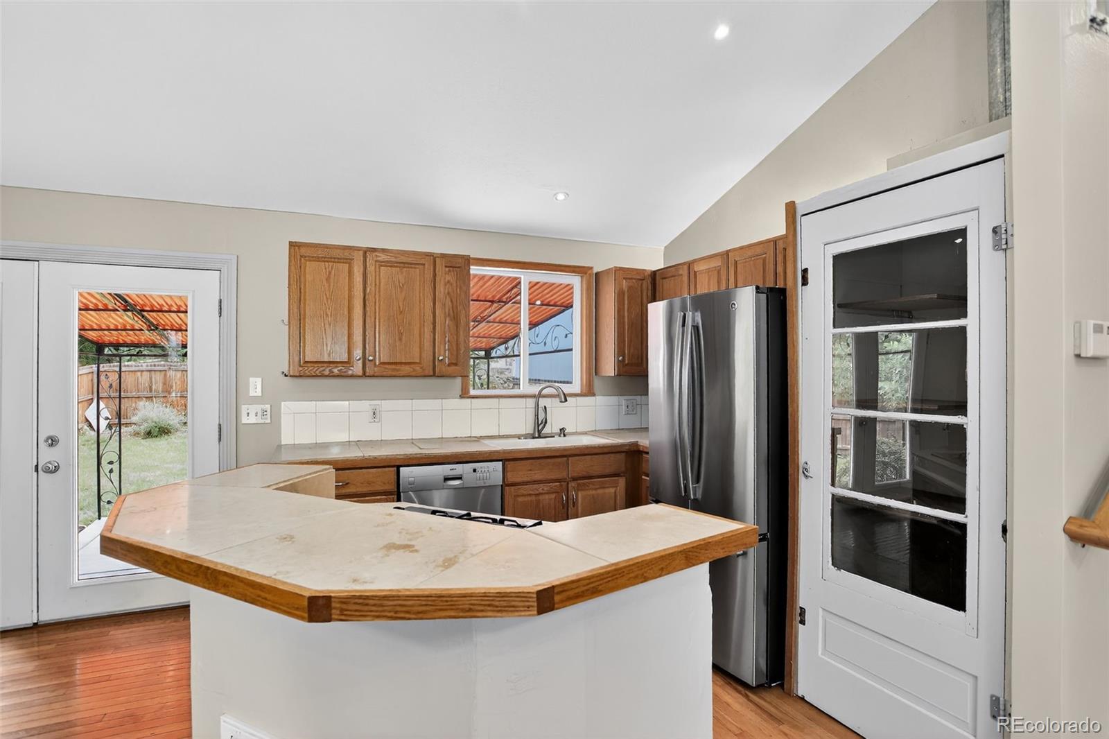 MLS Image #10 for 18445 w 59th drive,golden, Colorado