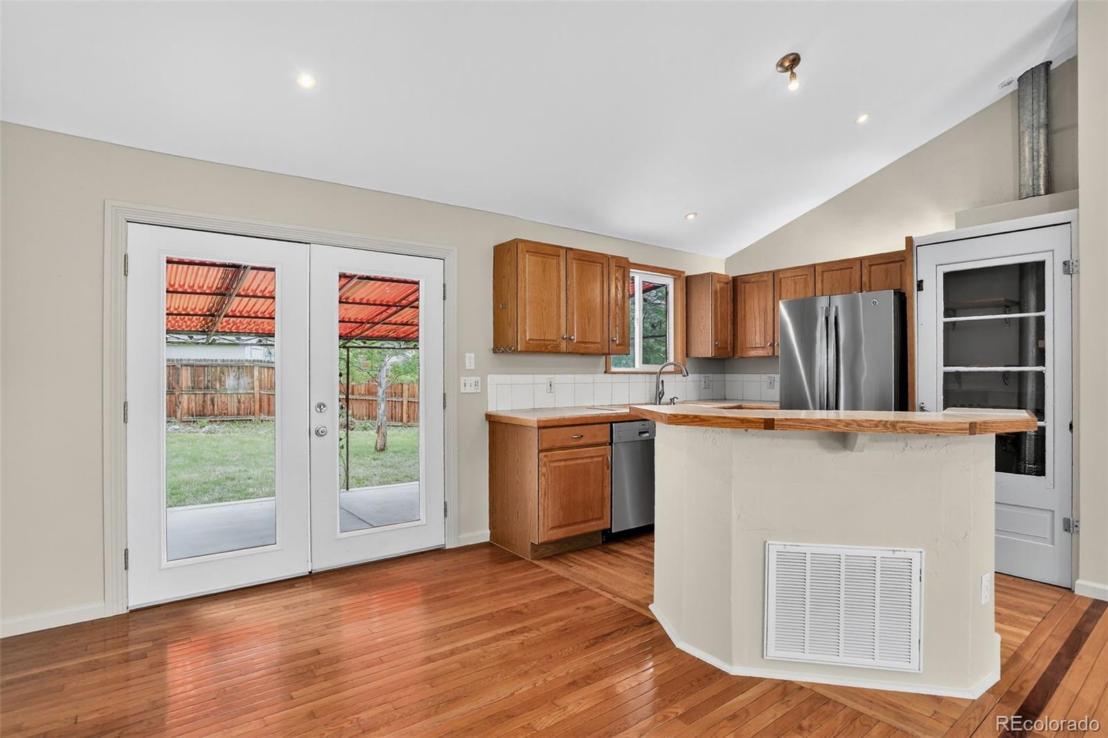 MLS Image #12 for 18445 w 59th drive,golden, Colorado