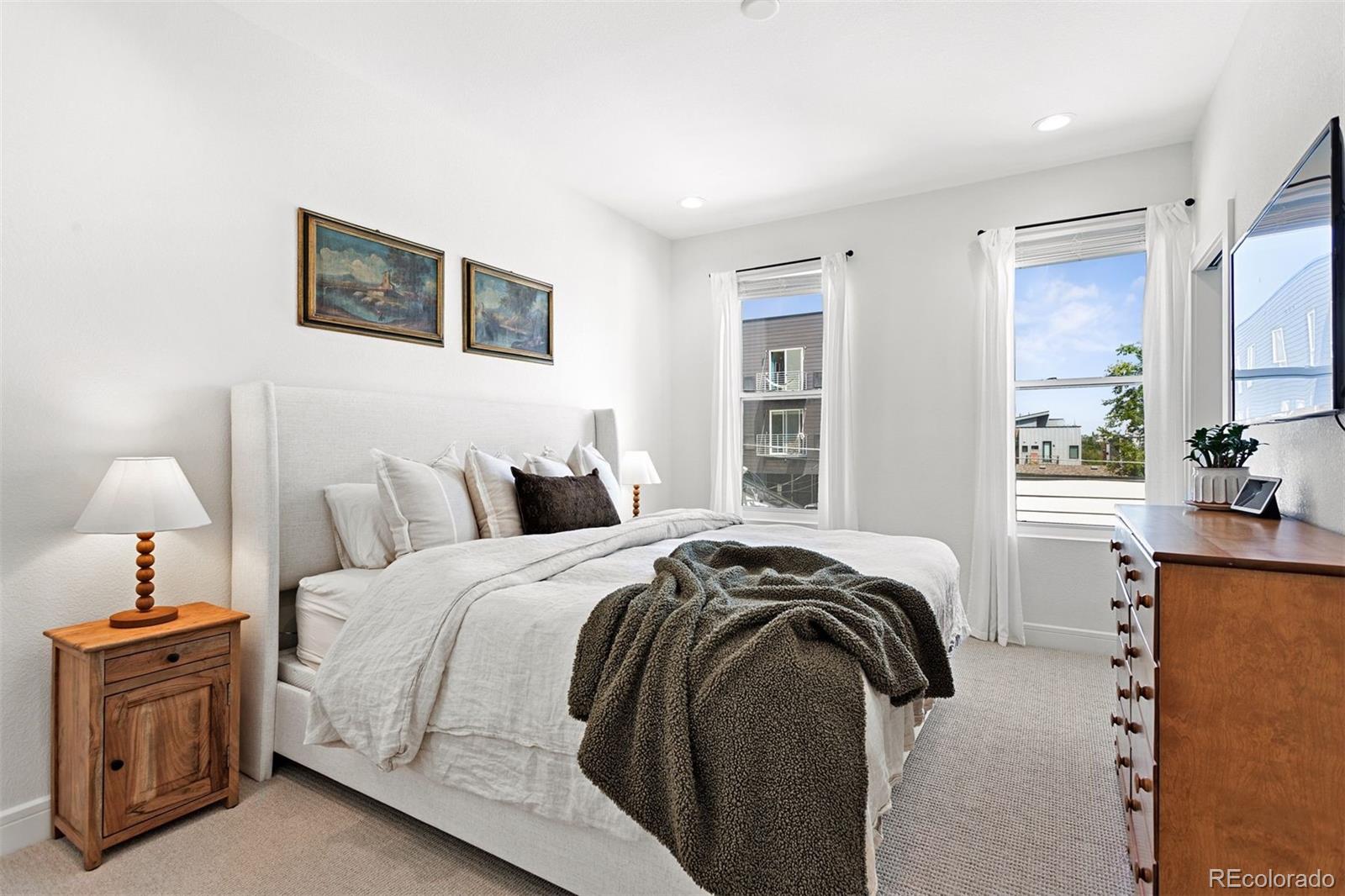MLS Image #9 for 1250 w osceola street,denver, Colorado