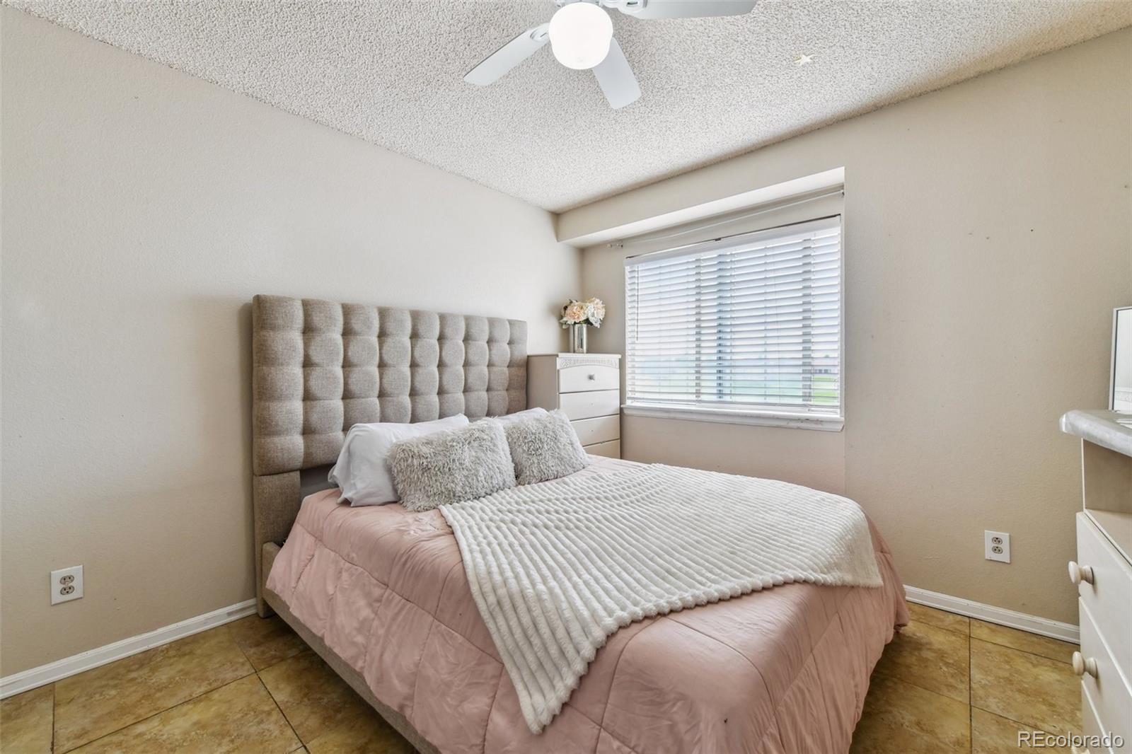 MLS Image #23 for 20651 e 42nd avenue,denver, Colorado