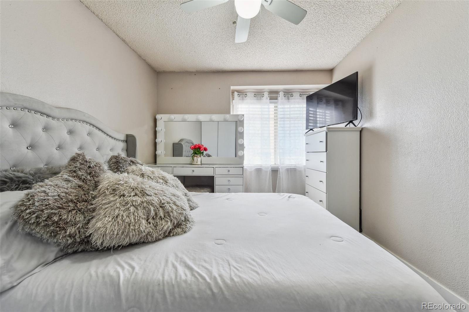 MLS Image #25 for 20651 e 42nd avenue,denver, Colorado