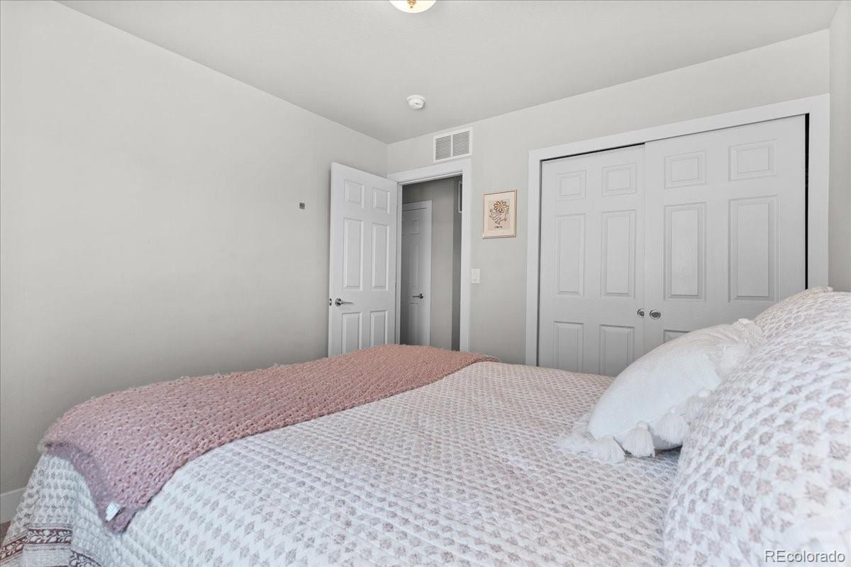 MLS Image #34 for 4774  kittredge street,denver, Colorado