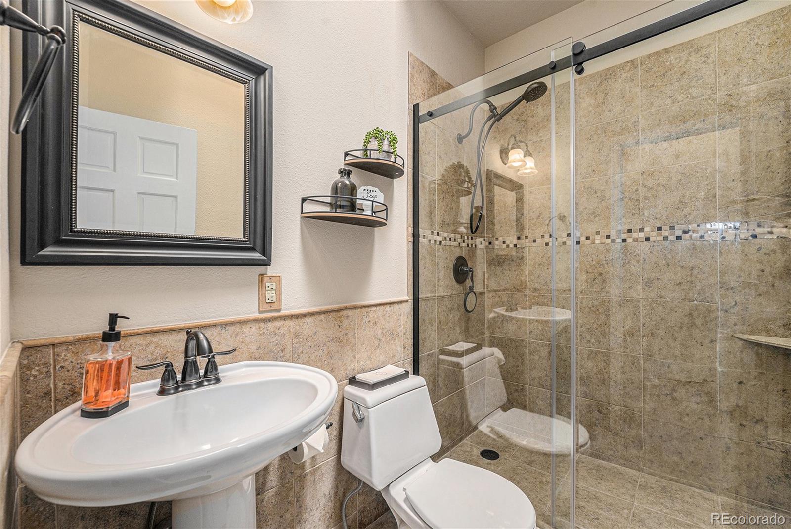 MLS Image #22 for 7522 s mount zirkel ,littleton, Colorado