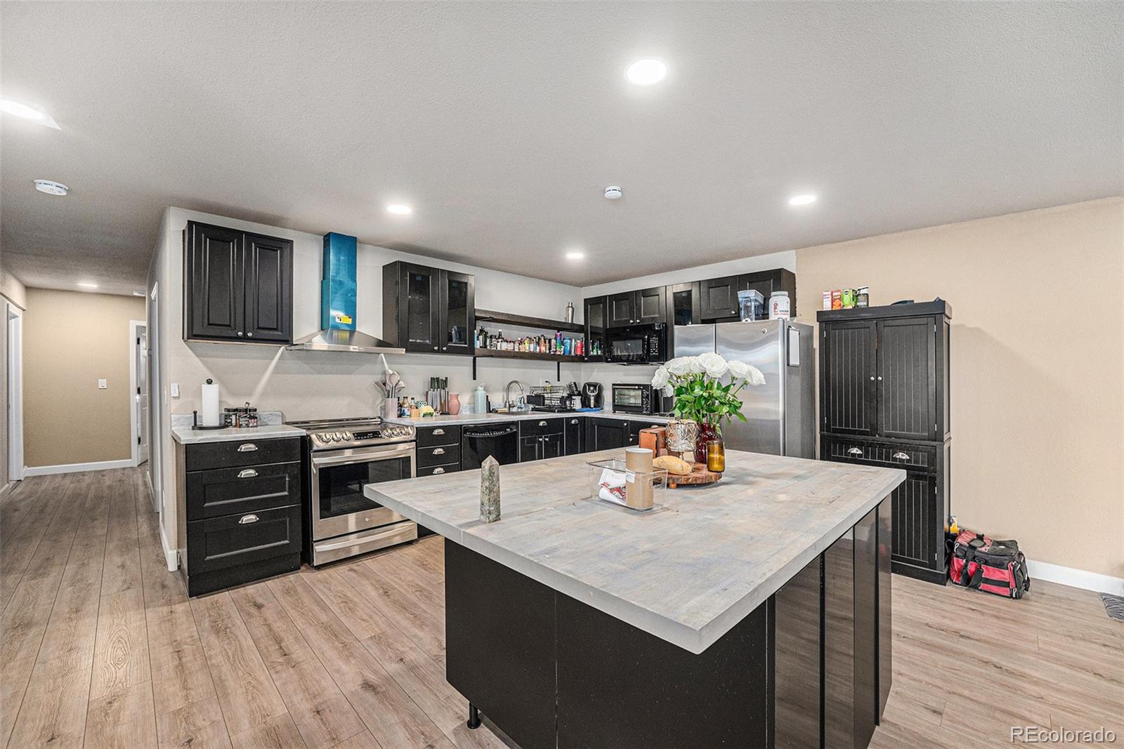 MLS Image #30 for 7522 s mount zirkel ,littleton, Colorado