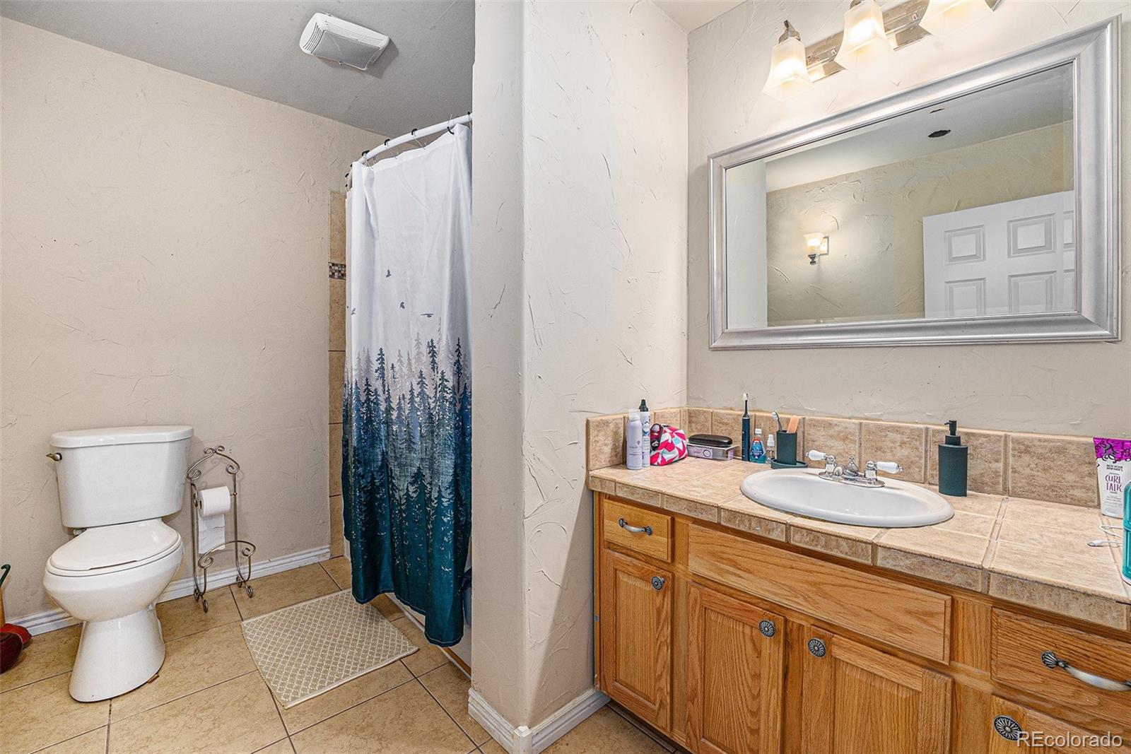 MLS Image #38 for 7522 s mount zirkel ,littleton, Colorado