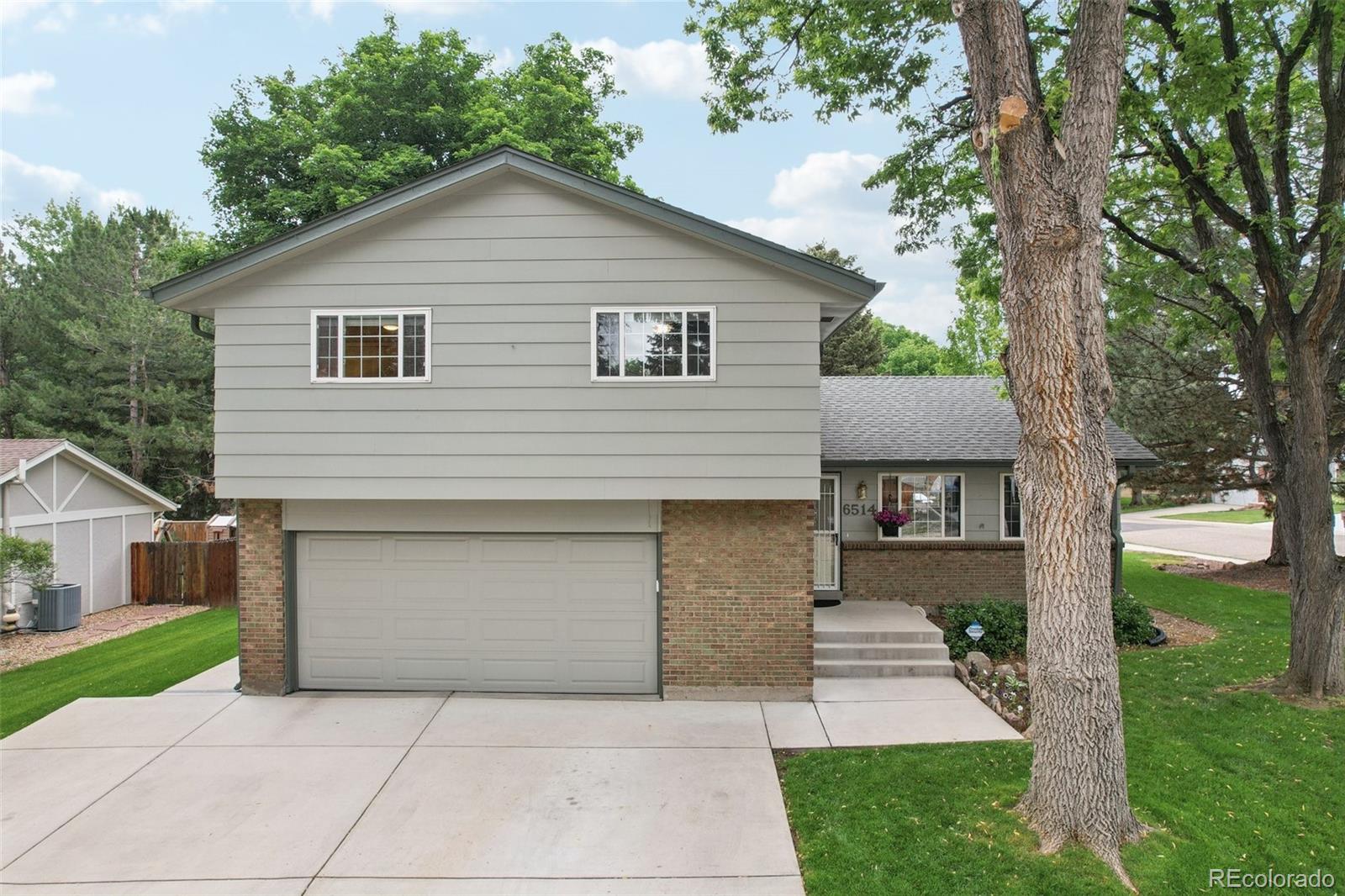 CMA Image for 6514  Zinnia Street,Arvada, Colorado