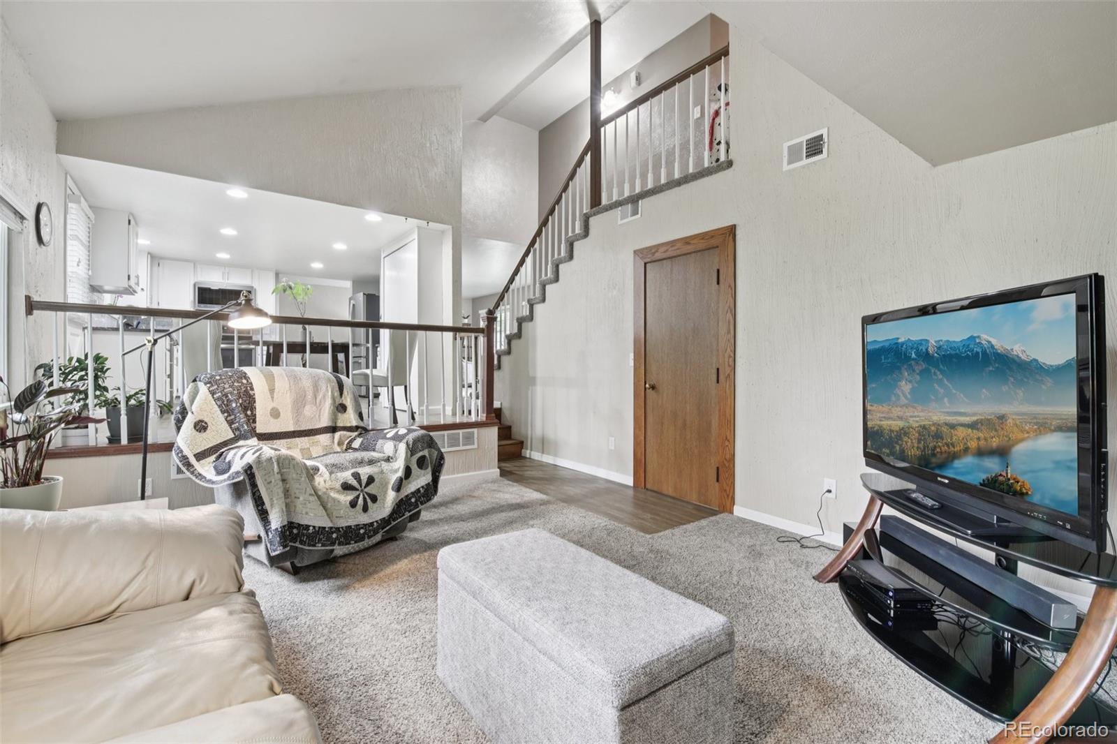 MLS Image #11 for 6514  zinnia street,arvada, Colorado