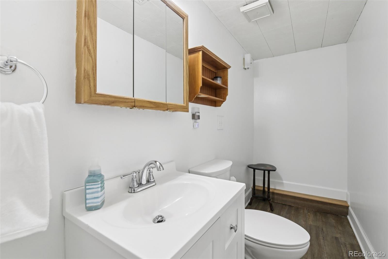 MLS Image #13 for 6514  zinnia street,arvada, Colorado