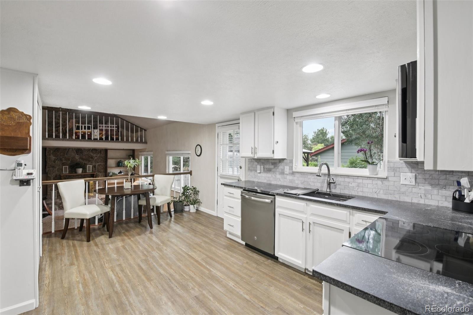 MLS Image #9 for 6514  zinnia street,arvada, Colorado