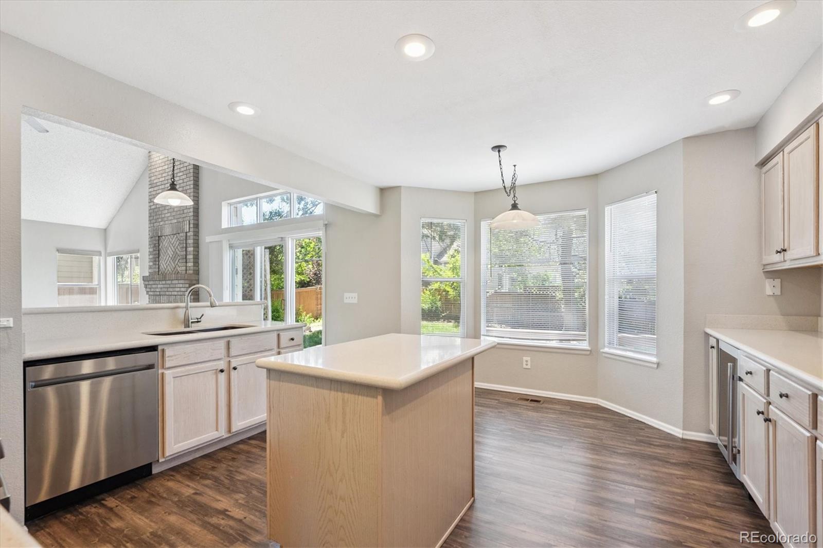 MLS Image #7 for 9823  salford lane,highlands ranch, Colorado