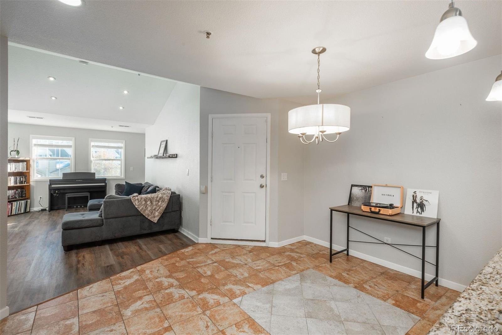 MLS Image #6 for 12281 e tennessee drive,aurora, Colorado
