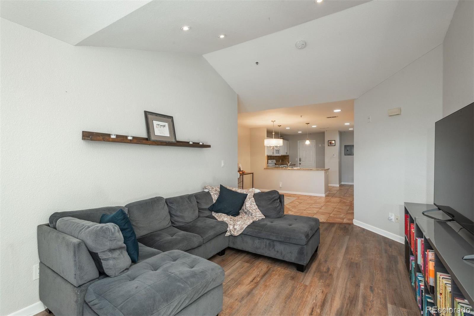 MLS Image #8 for 12281 e tennessee drive,aurora, Colorado