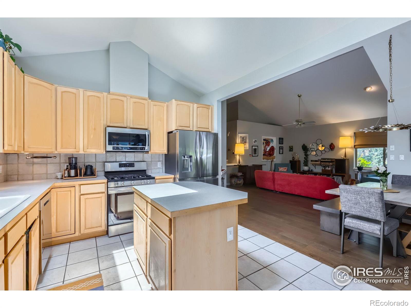 MLS Image #11 for 7196  christopher court,niwot, Colorado
