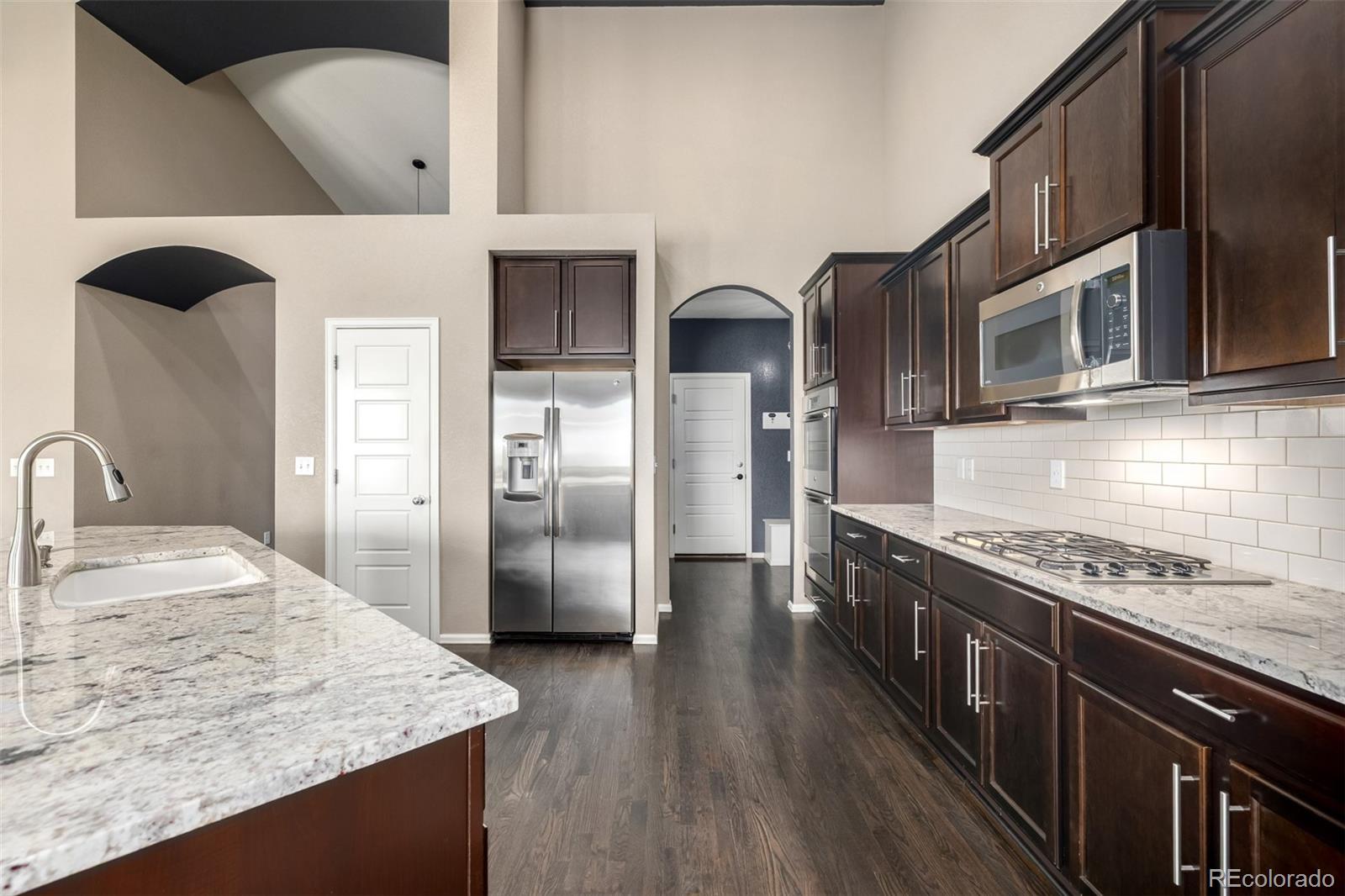 MLS Image #14 for 10221  nucla street,commerce city, Colorado