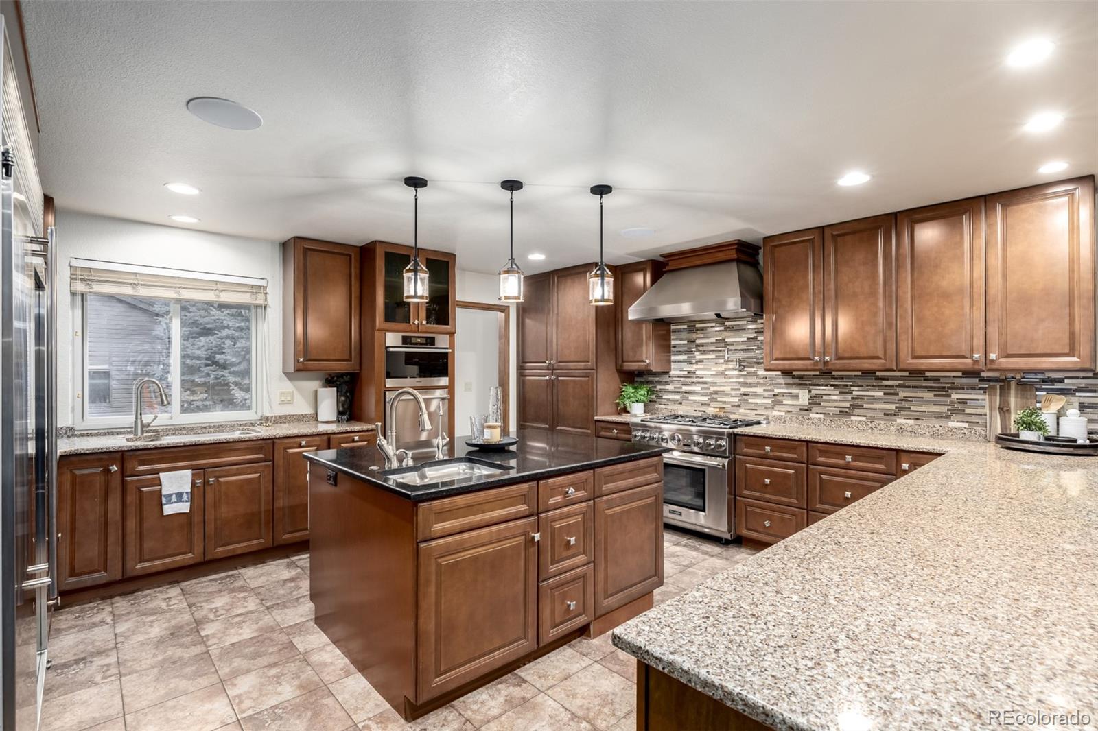 MLS Image #8 for 8696 w iliff avenue,lakewood, Colorado