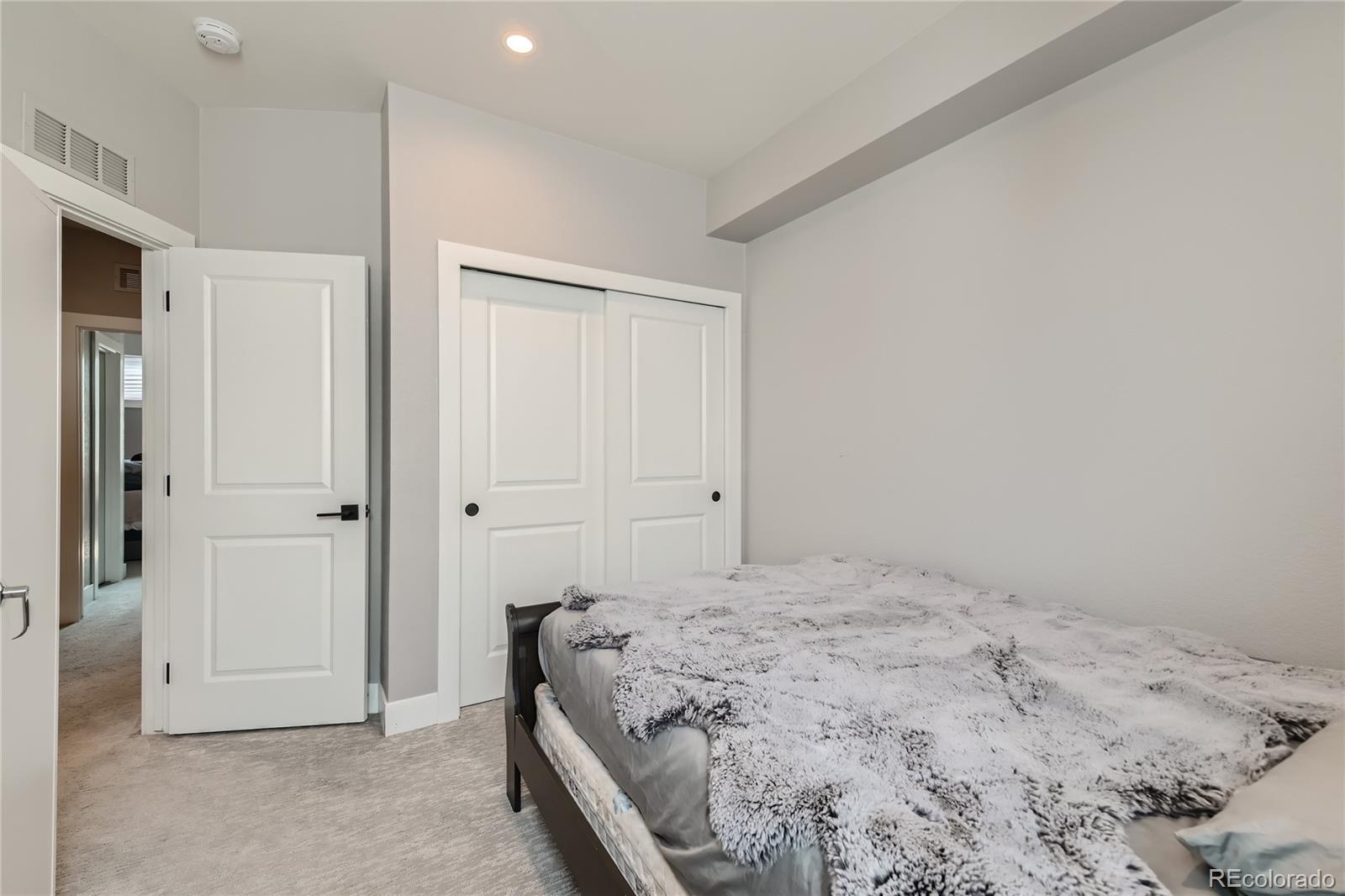MLS Image #20 for 1284  stuart street,denver, Colorado