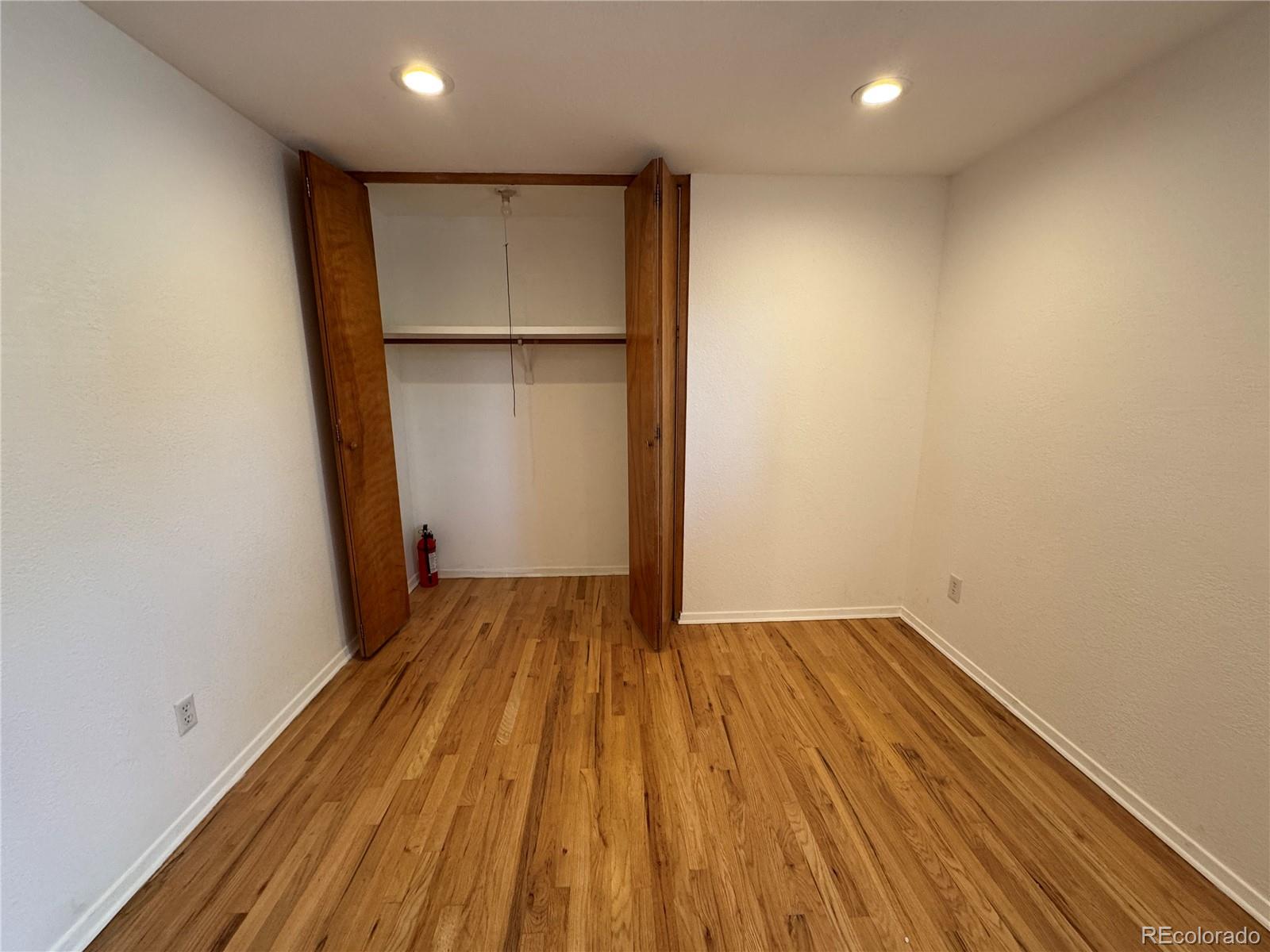 MLS Image #12 for 6040 w elmhurst drive,littleton, Colorado